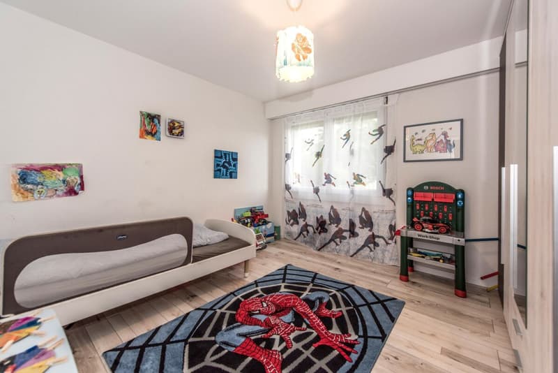 Spacious 5.5-room family apartment in the popular Bruggeregg quarter (9)