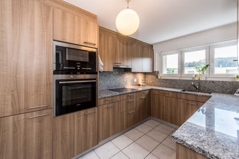 Spacious 5.5-room family apartment in the popular Bruggeregg quarter (6)