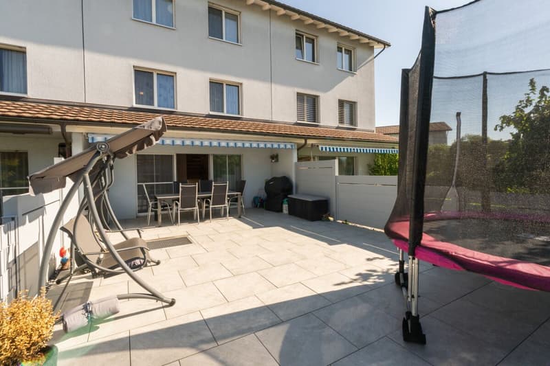 Space for Life – well-maintained semi-detached house in an attractive location. (5)