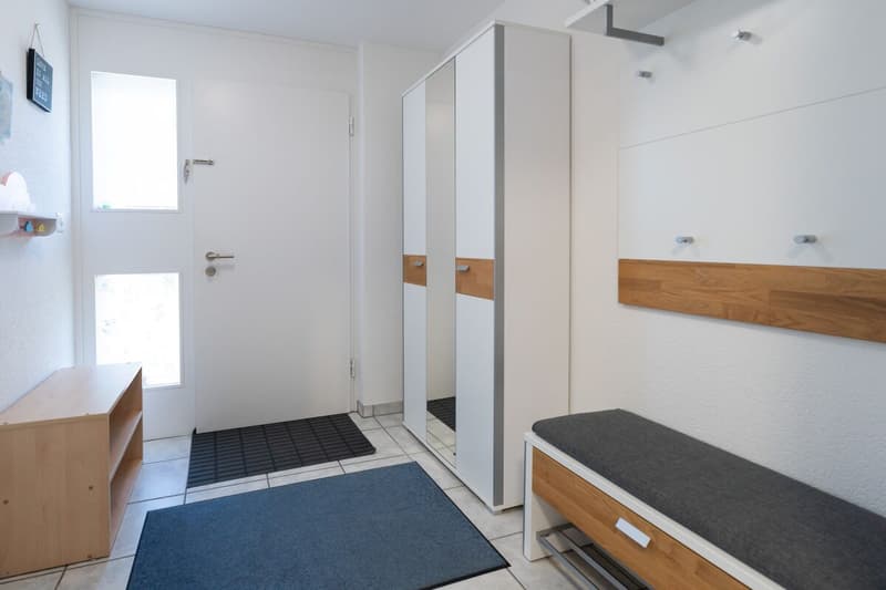 Space for Life – well-maintained semi-detached house in an attractive location. (19)