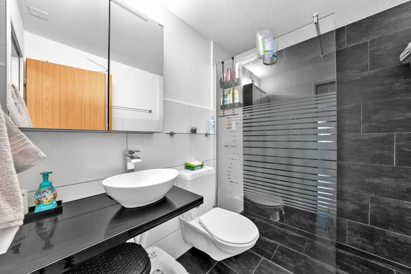 Your dream of owning a home – attractive, modernized, and family-friendly in Oberuzwil (14)