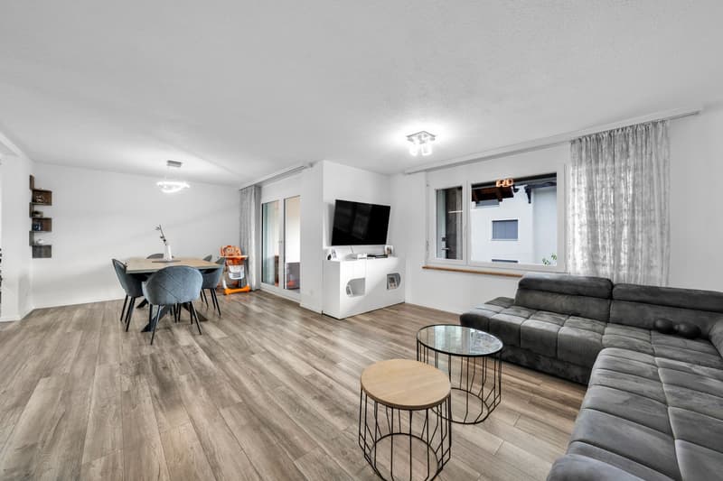 Your dream of owning a home – attractive, modernized, and family-friendly in Oberuzwil (3)