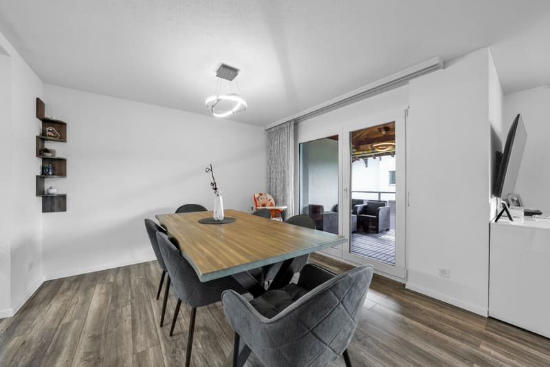 Your dream of owning a home – attractive, modernized, and family-friendly in Oberuzwil (5)