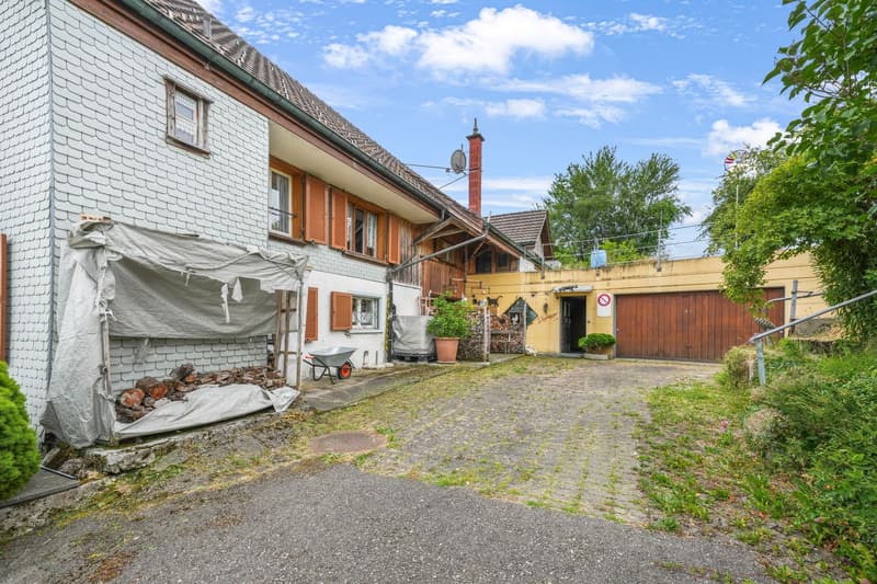 Casa colonica affascinante con due unità abitative in una posizione idilliaca e isolata a Oberwangen (Dussnang) (14)