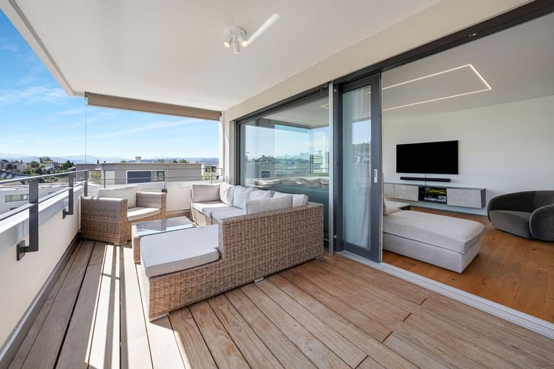 Ein Zuhause mit Weit- und Bergblick sowie hoher Wohnqualität (8)