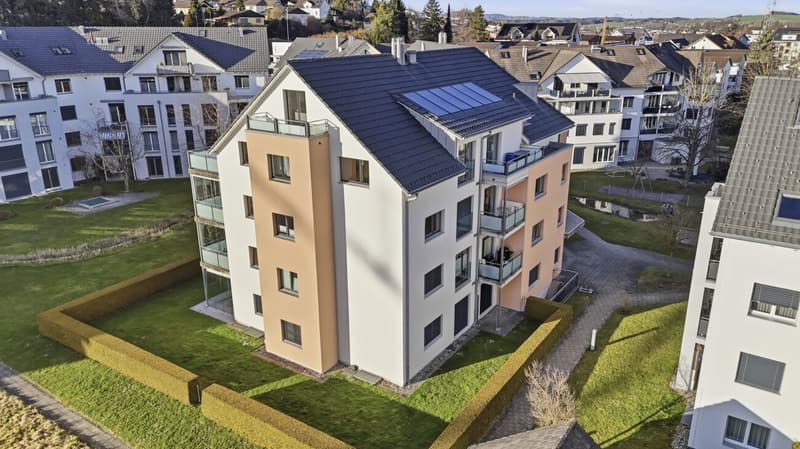 Grosszügige Dachmaisonettewohnung mit viel Licht und drei Balkonen (21)