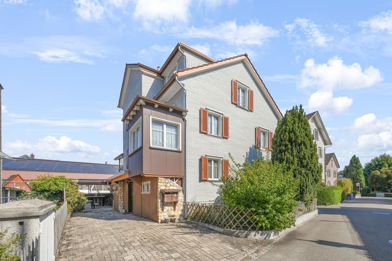 Ein Haus, viele Möglichkeiten – verwirklichen Sie Ihre Wohnideen mitten in Flawil (23)