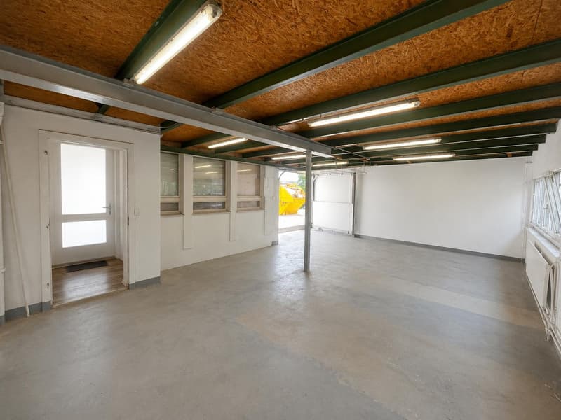 Vielseitige Gewerbe-, Büro- und Lagerfläche mit ca. 158 m² an Toplage in Oensingen (4)