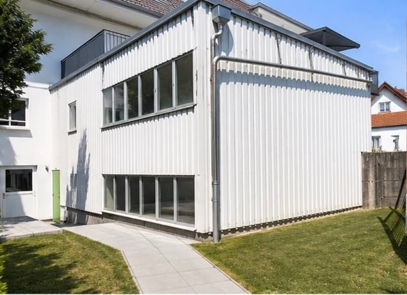 Vielseitige Gewerbe-, Büro- und Lagerfläche mit ca. 158 m² an Toplage in Oensingen (11)