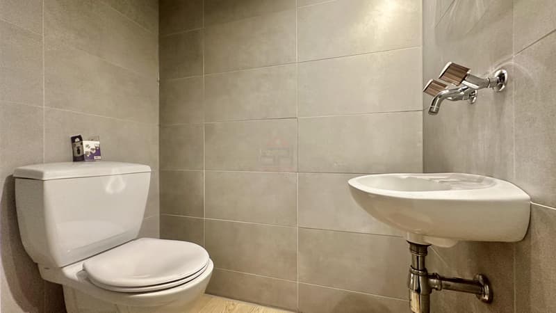 Prächtige 6-Zimmer-Wohnung mit Panoramablick (9)