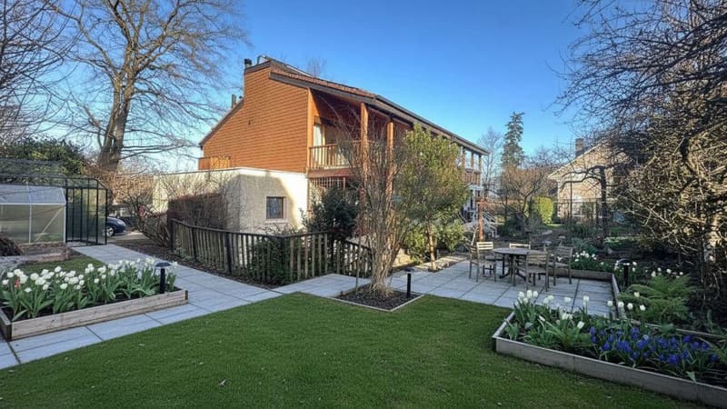Charming 220m² House, Quiet (1)