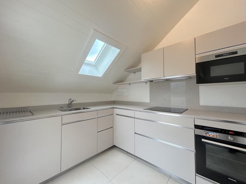 3-room attic of 91m2 PPE, calm with unobstructed view (2)