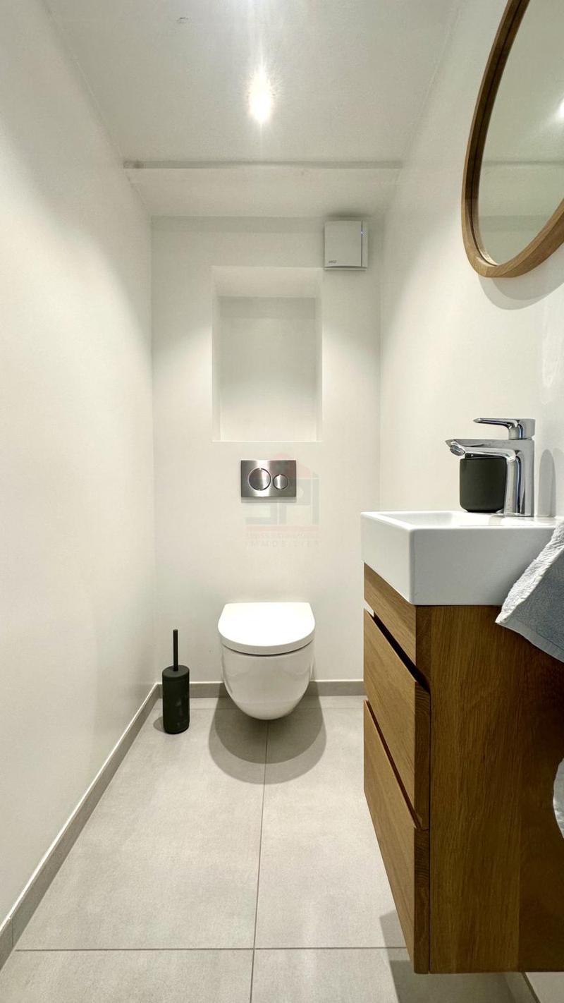 Propriété de charme de 6 pièces et 220 m² dans un cadre verdoyant et préservé (12)
