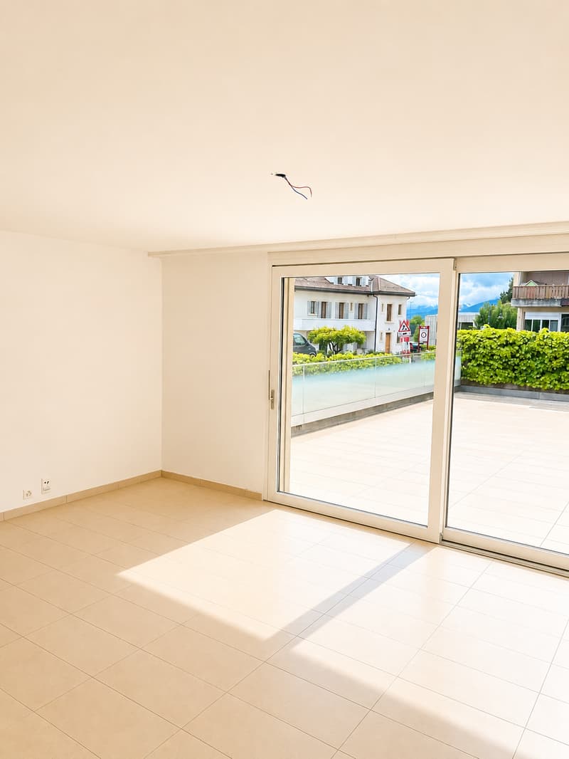 Zu Verkaufen — Prächtiges Studio mit großer Terrasse in Begnins (VD) (3)
