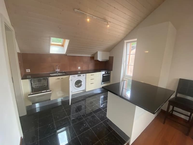 Rental building near Montreux with lake view – 3 apartments, gardens, terraces (14)