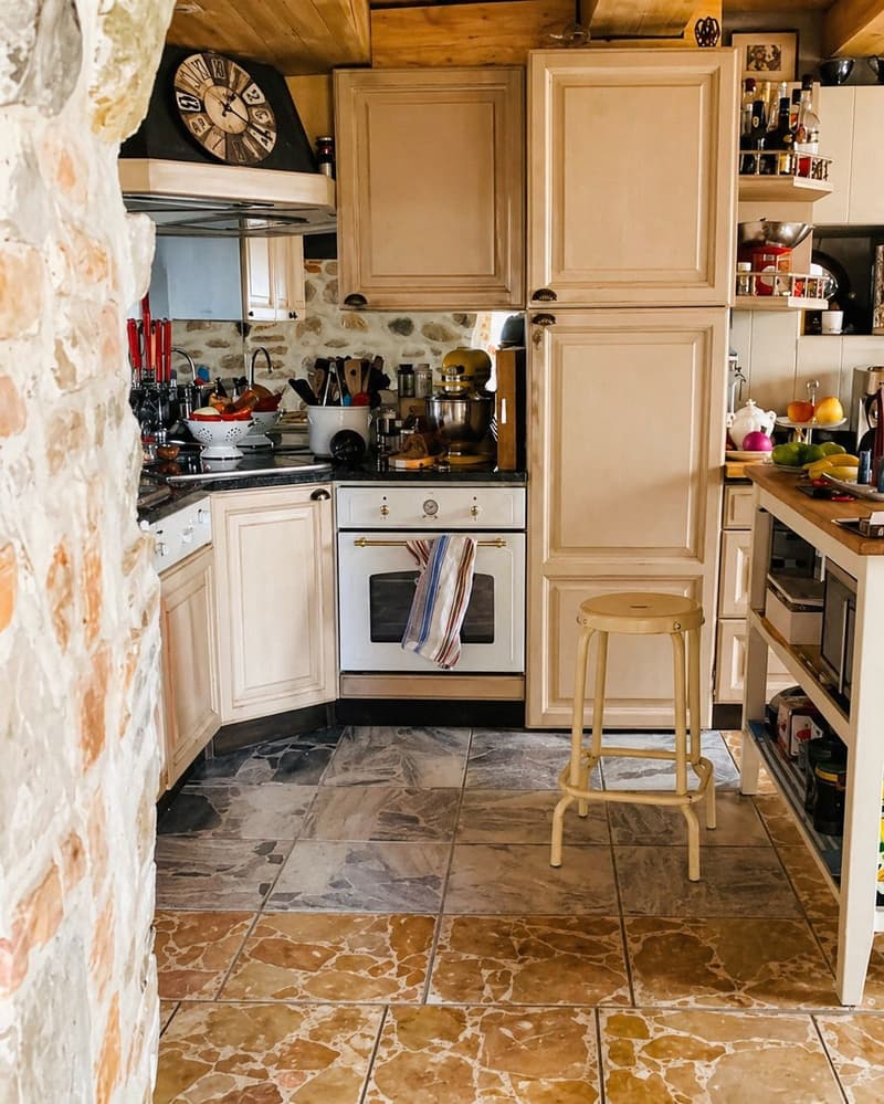 Casa di carattere atipico a Moudon – 3,5 locali con fascino storico (3)
