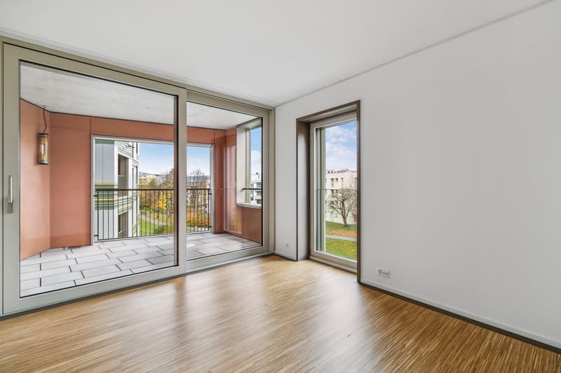 Wunderschöne 3.5 Zimmerwohnung Nähe Triemli Spital (2)