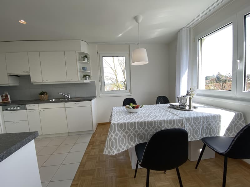 4.5 Zimmerwohnung in Oetwil am See (4)