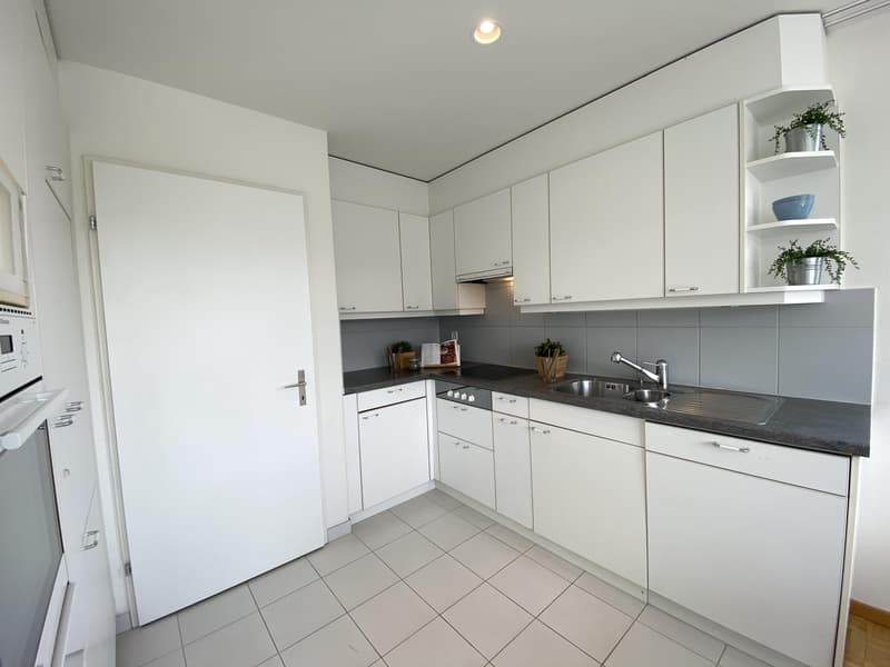 4.5 Zimmerwohnung in Oetwil am See (3)