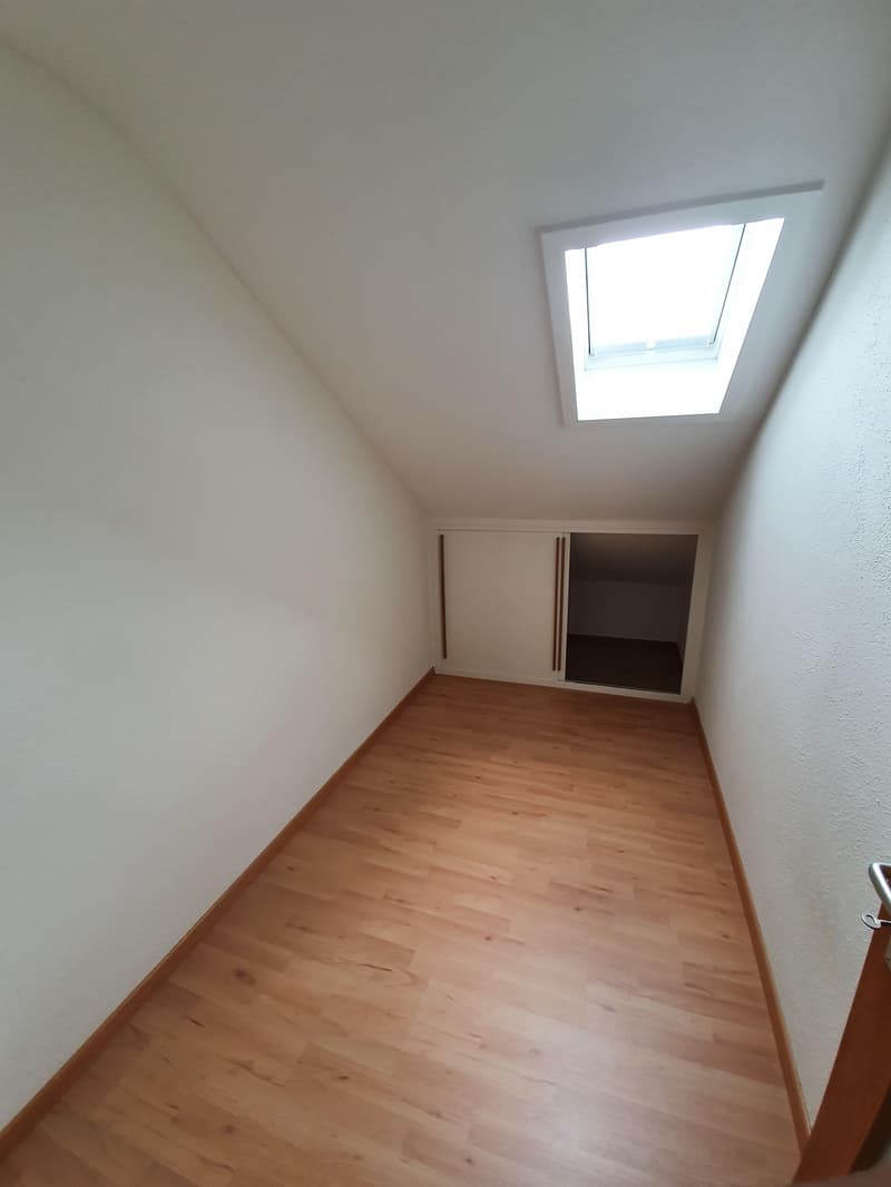 Charmante 3-Zimmer-Wohnung im 5. Obergeschoss (7)