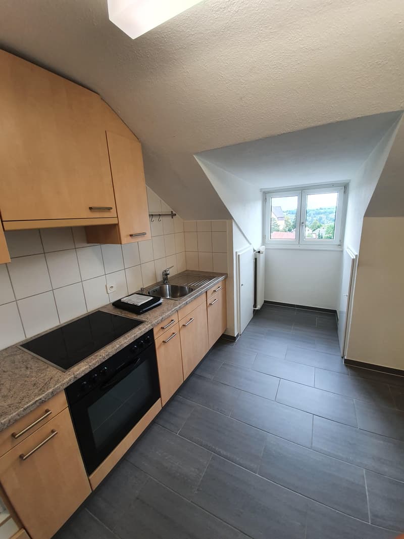 Charmante 3-Zimmer-Wohnung im 5. Obergeschoss (2)