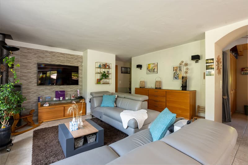 Chalet Rare en Plein Soleil! (12)