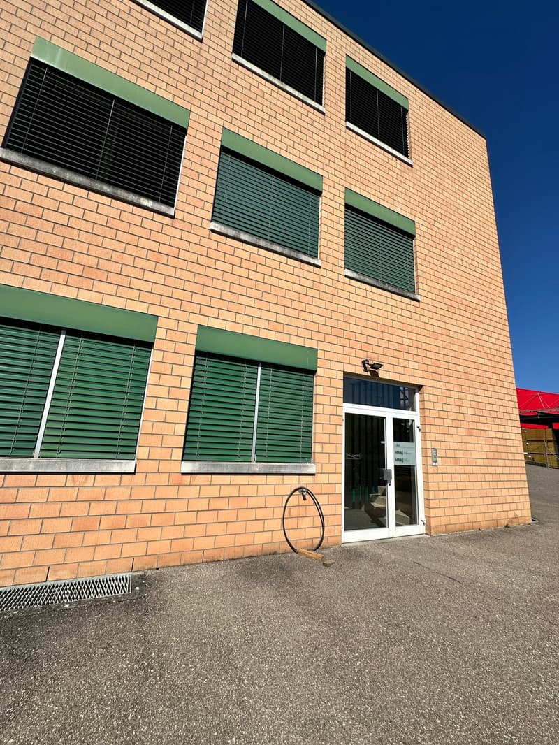 Flexible Bürofläche zu vermieten: 1 - 3 Büroräume mit diversen Extras in Füllinsdorf (11)