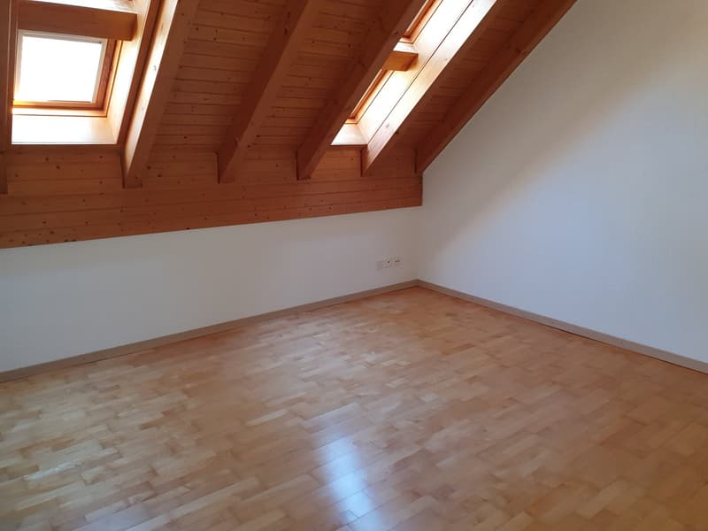 Charmante 4.5-Zimmer-Maisonette-Wohnung (9)