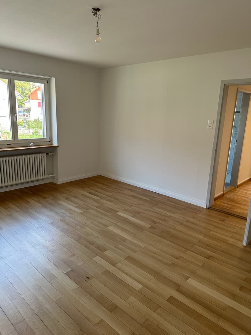 Charmante 3.5-Zimmer-Wohnung in Oensingen (3)