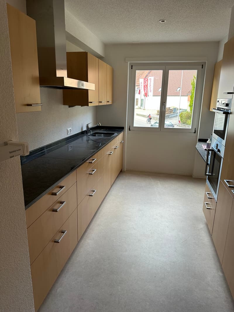 Charmante 3.5-Zimmer-Wohnung in Oensingen (4)