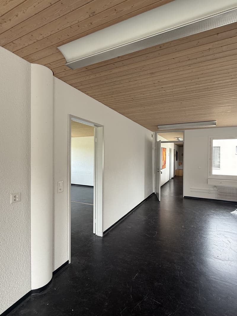 Moderne Büroeinheit an exzellenter Lage in Baden-Dättwil (4)