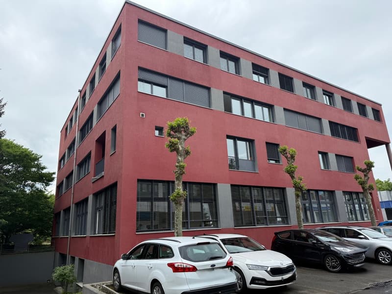 Moderne Büroeinheit an exzellenter Lage in Baden-Dättwil (8)