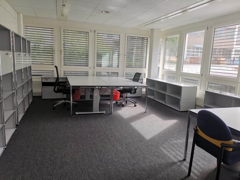 Louez où cela vaut la peine de faire des affaires ! Bureaux et salles de pratique avec style. (8)