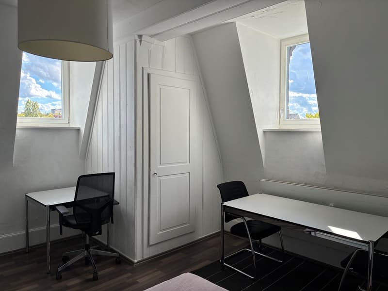 Schöne und gut ausgestattete Zimmer mit Blick auf die Aare (4)