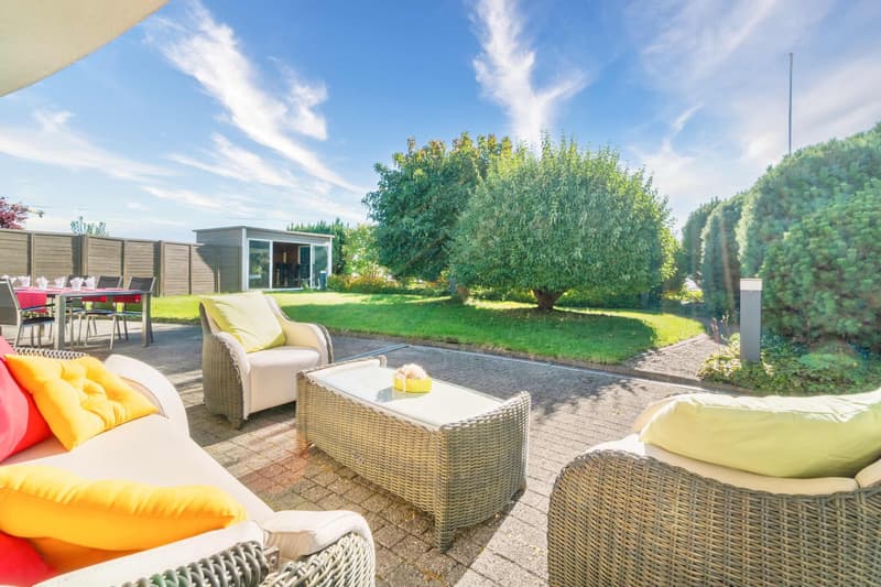 Appartement attique 5.5 pièces avec terrasse de jardin de 550 m², un rêve.... (1)