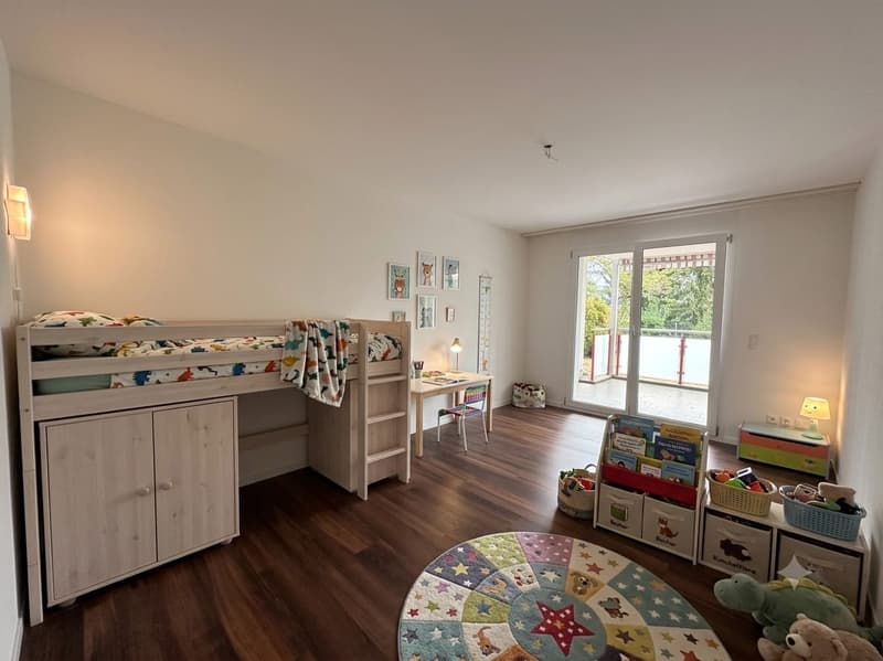 Helle 3.5-Zimmer-Wohnung mit Süd-Balkon in Eschenbach (3)