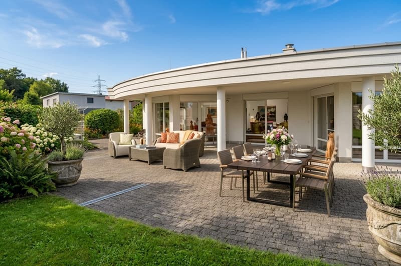 RESERVIERT: 5.5 Zimmer Attikawohnung mit 550 m² Gartenterrasse, ein Traum.... (4)