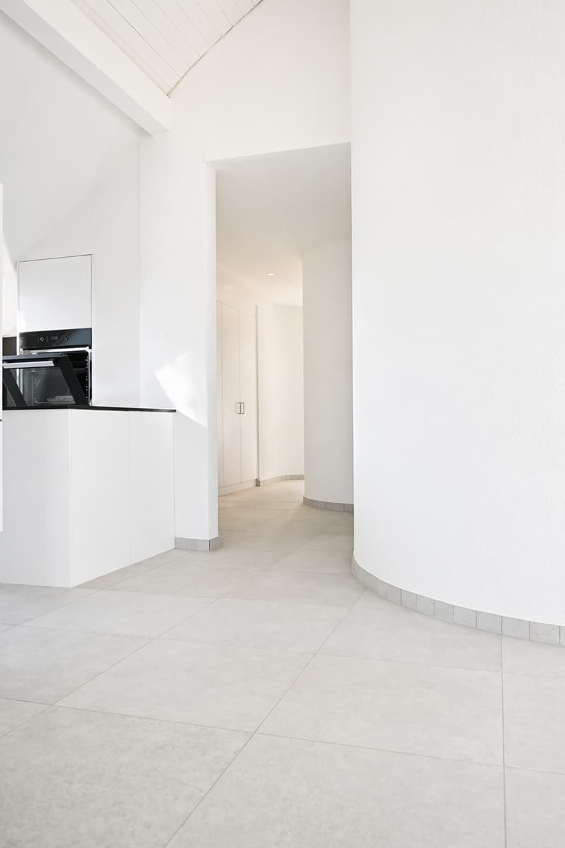 Benvenuti nella vostra nuova casa a Winkel - Appartamento mansardato esclusivo di 4,5 locali (7)