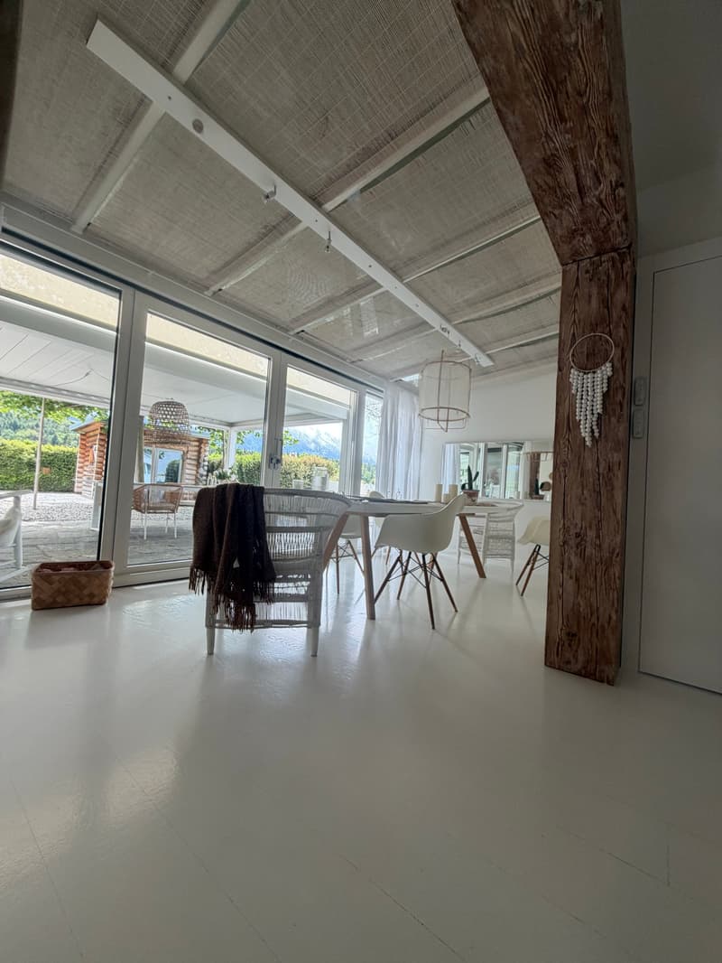 Architettura moderna incontra comfort abitativo – con seminterrato polivalente in una zona tranquilla di Thun (7)