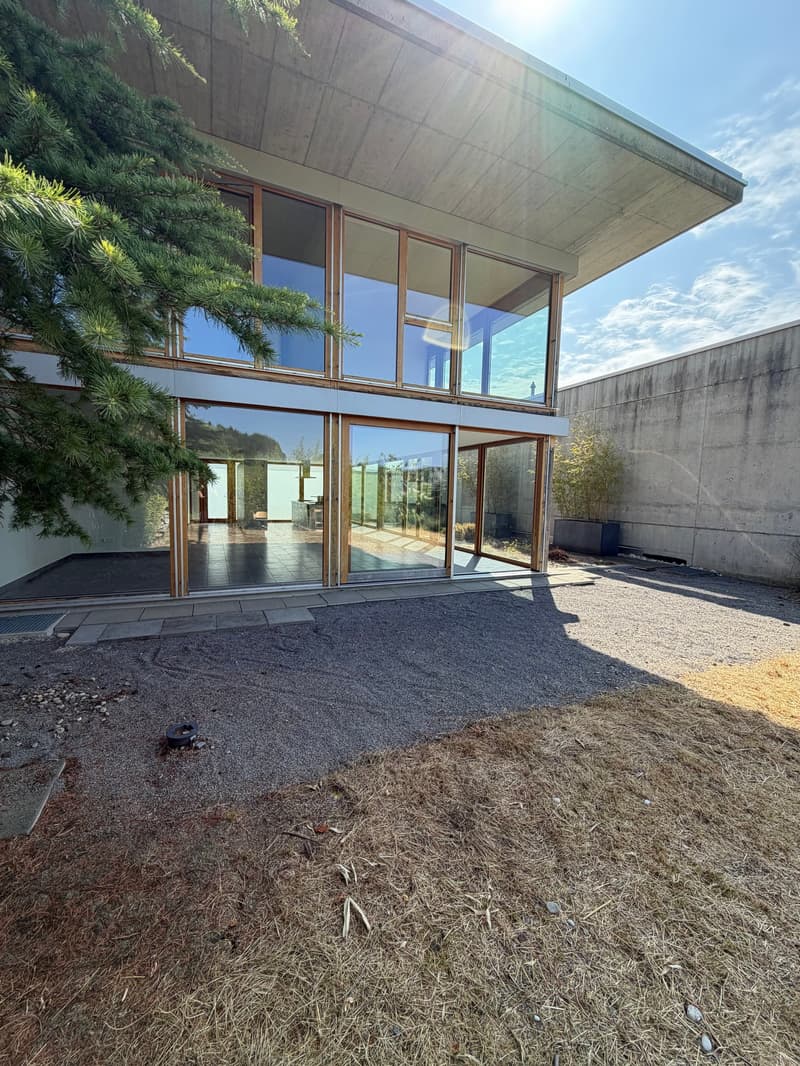 Maison mitoyenne moderne de 5 pièces avec grand jardin et équipement de haute qualité à Abtwil SG (1)