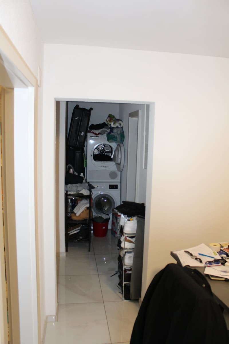 Appartamento di 2 locali ben mantenuto al piano terra in una zona tranquilla a Oberhasli (4)