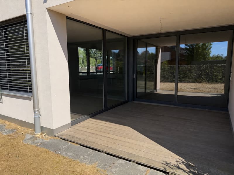 Moderne 3.5-Zimmer-Wohnung in Frick – hell, grosszügig und mit gedecktem Sitzplatz (11)
