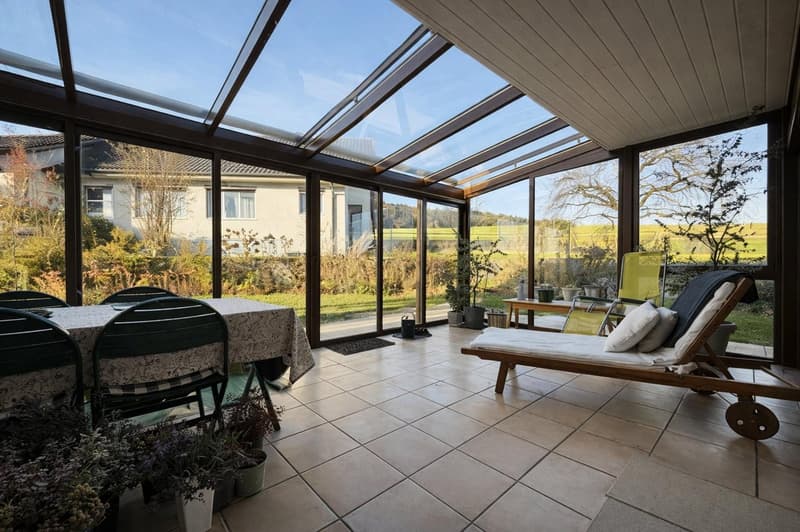 Maison mitoyenne familiale avec jardin d'hiver et belle vue à Hinteregg (5)