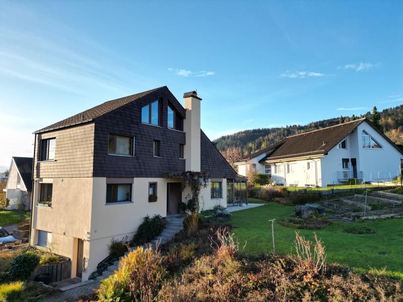 Maison mitoyenne familiale avec jardin d'hiver et belle vue à Hinteregg (2)