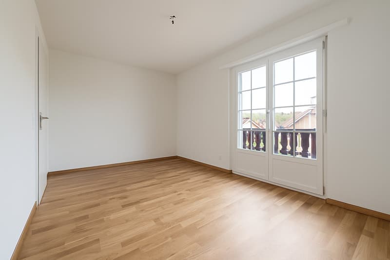 Charmante 5-Zimmer-Dachwohnung in Winkel – sofort verfügbar! (12)