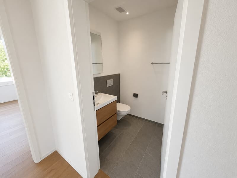 Moderne 3.5-Zimmer-Gartenwohnung in Frick – 100 m² Wohnkomfort mit gedecktem Sitzplatz (12)