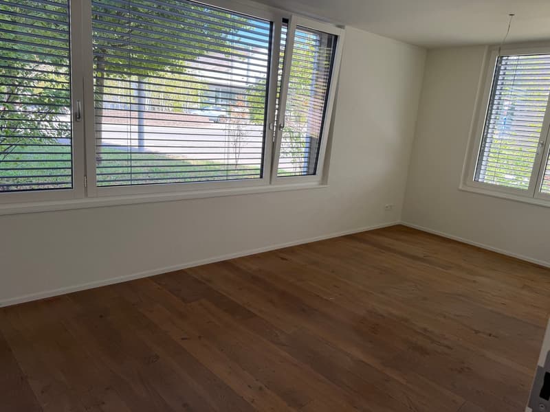 Moderne 3.5-Zimmer-Gartenwohnung in Frick – 100 m² Wohnkomfort mit gedecktem Sitzplatz (13)
