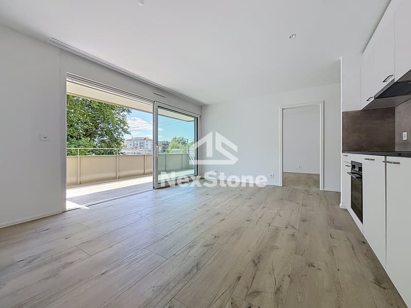 2,5 Zimmer NEU mit 13 m2 Balkon (2)