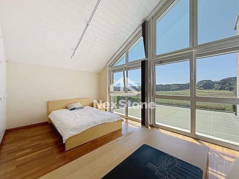Casa indipendente di 7,5 locali con bella vista aperta sulle montagne (9)