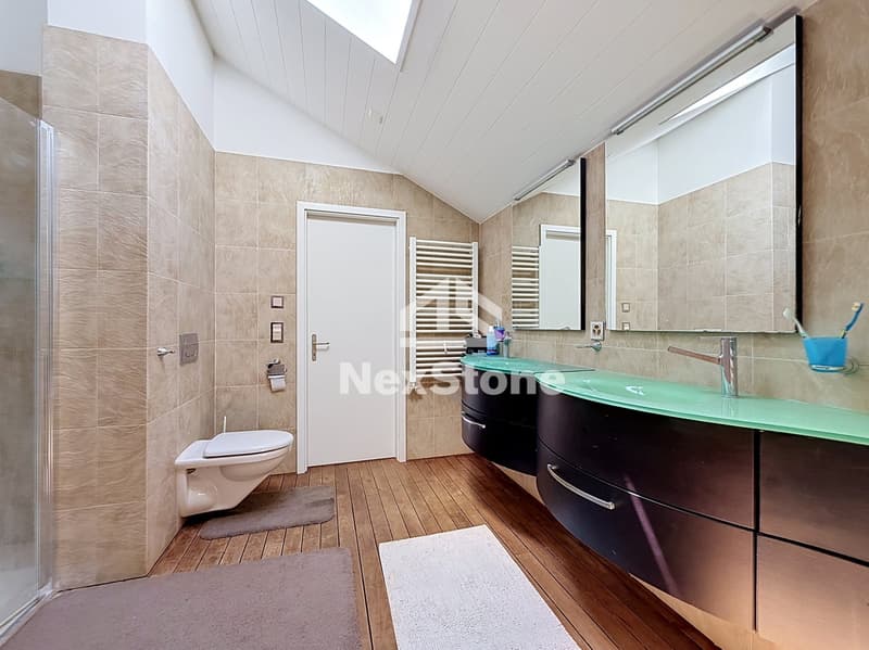 Casa indipendente di 7,5 locali con bella vista aperta sulle montagne (14)